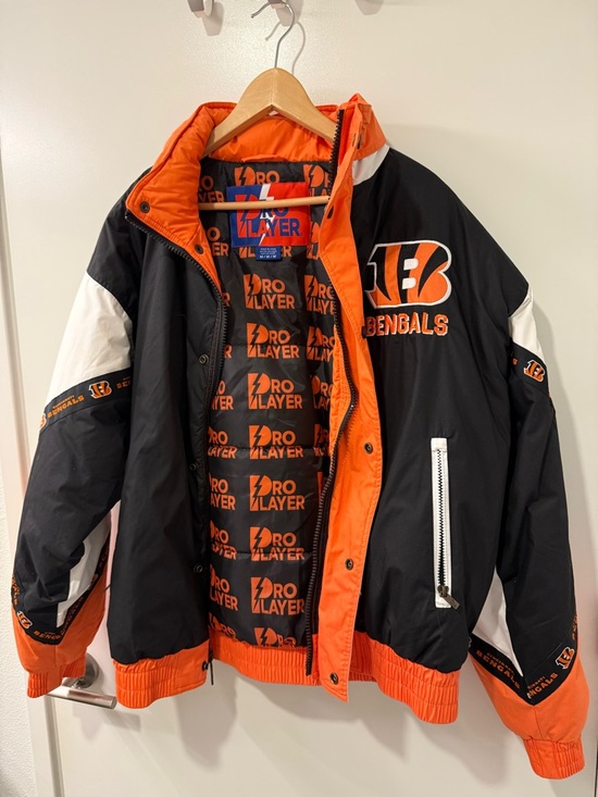 Bengals Jacket - Picture 2 of 5